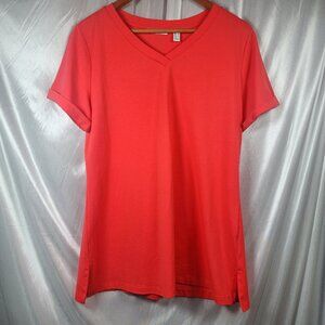 ISAACMIZRAHILIVE! Coral V-Neck Button down back T-shirt
